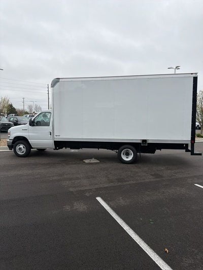 2026 Ford E-450SD Base