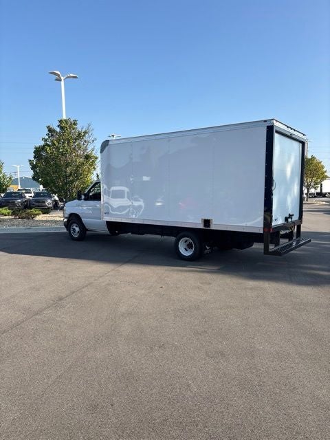 2027 Ford E-450SD Base