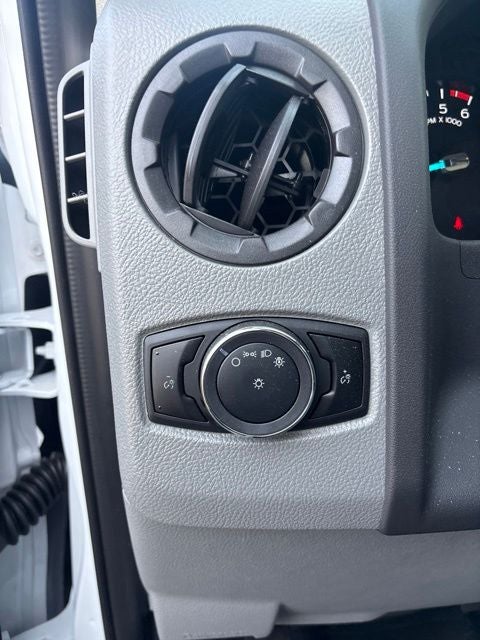 2027 Ford E-450SD Base