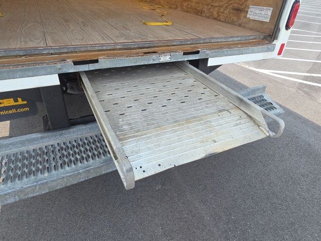 2023 Ford E-450SD Base