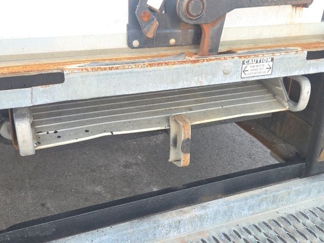 2023 Ford E-450SD Base