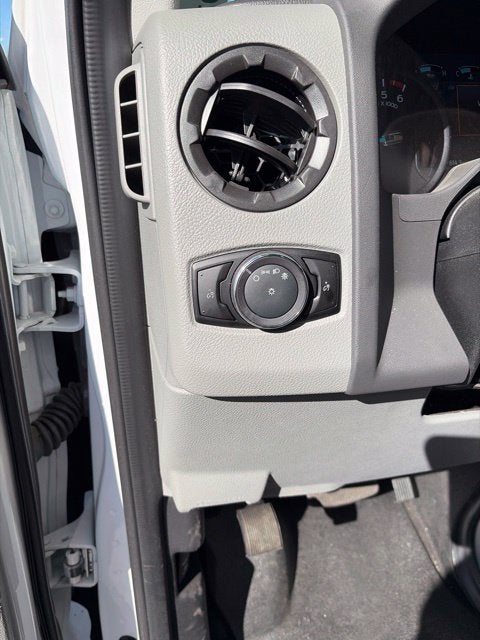 2026 Ford E-450SD Base