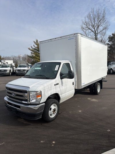 2026 Ford E-450SD Base