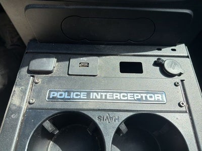 2022 Ford Utility Police Interceptor Base
