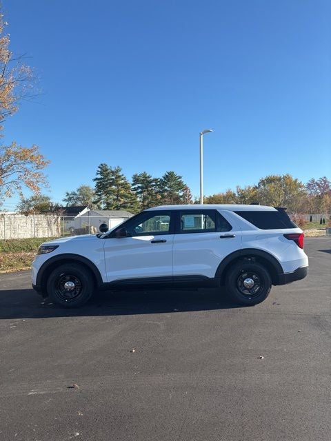 2026 Ford Utility Police Interceptor Base