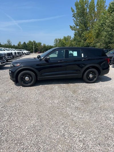 2025 Ford Utility Police Interceptor Base