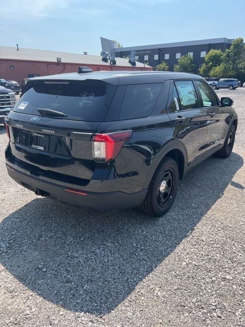 2025 Ford Utility Police Interceptor Base
