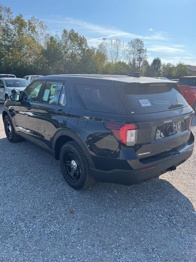 2025 Ford Utility Police Interceptor Base
