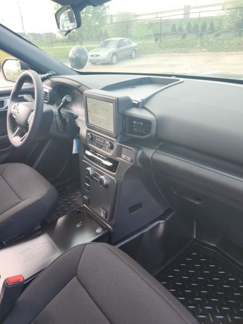 2025 Ford Utility Police Interceptor Base