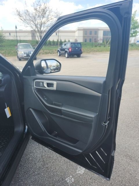 2025 Ford Utility Police Interceptor Base