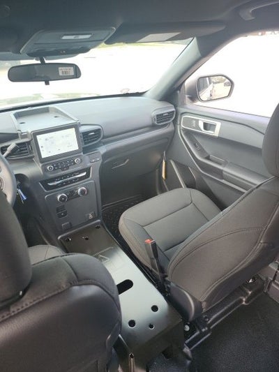 2025 Ford Utility Police Interceptor Base