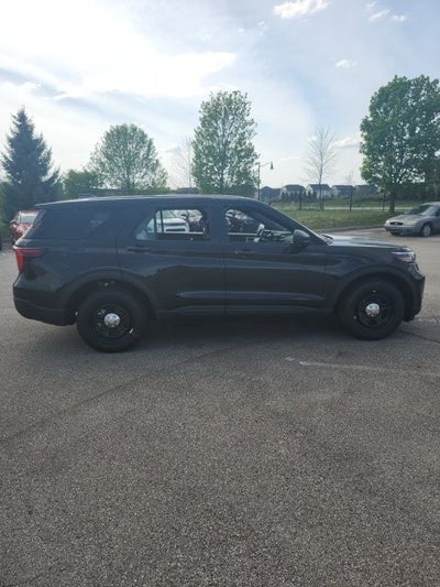 2025 Ford Utility Police Interceptor Base