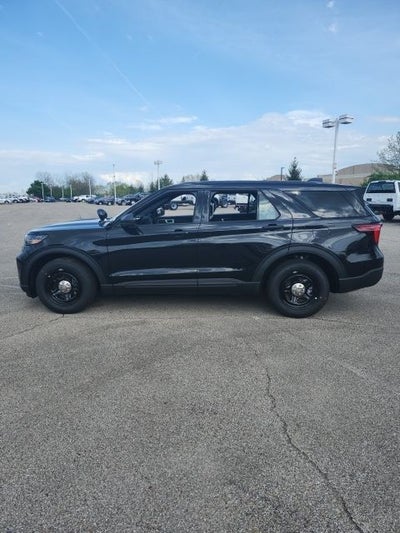 2025 Ford Utility Police Interceptor Base