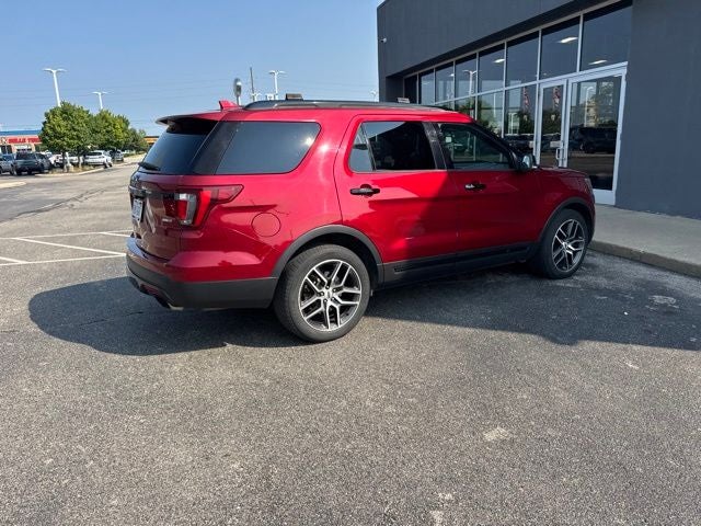 2016 Ford Explorer Sport