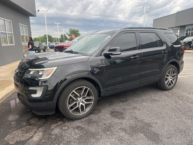 2017 Ford Explorer Sport