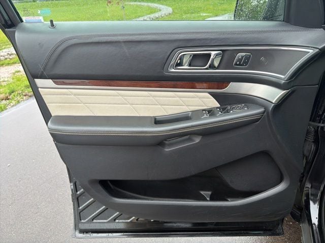 2016 Ford Explorer Platinum