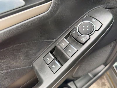 2022 Ford Escape Hybrid SEL