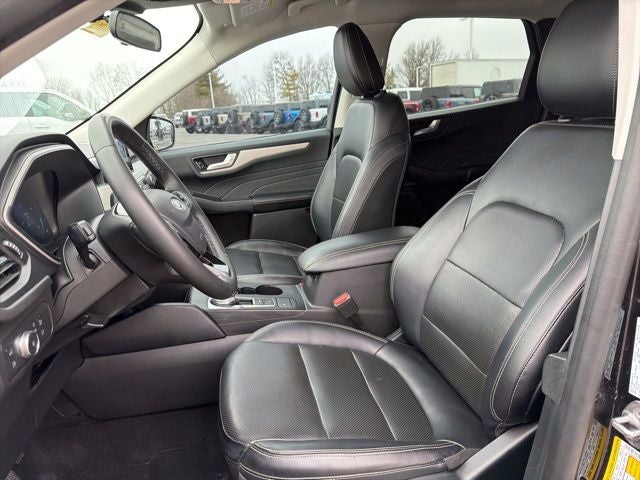 2022 Ford Escape Hybrid SEL