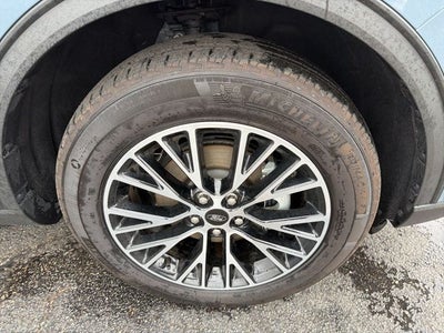 2023 Ford Escape Plug-In Hybrid Base