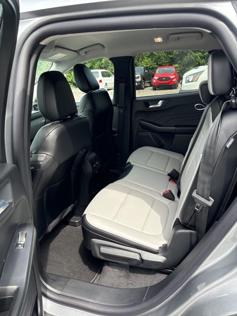 2024 Ford Escape Plug-In Hybrid Base