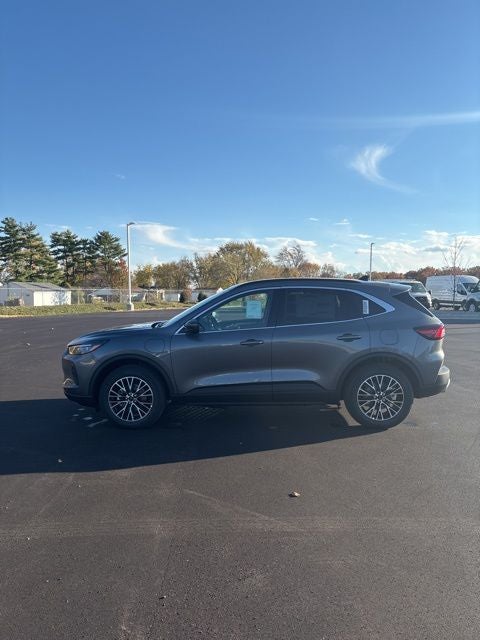 2026 Ford Escape Plug-In Hybrid Base