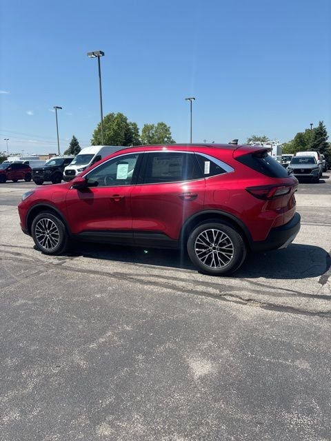 2024 Ford Escape Plug-In Hybrid Base