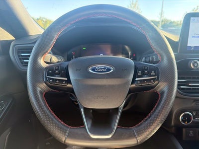 2023 Ford Escape Hybrid ST-Line