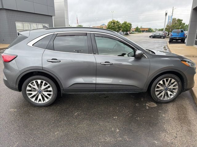 2021 Ford Escape Titanium