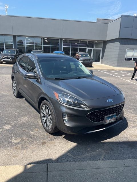 2020 Ford Escape Titanium