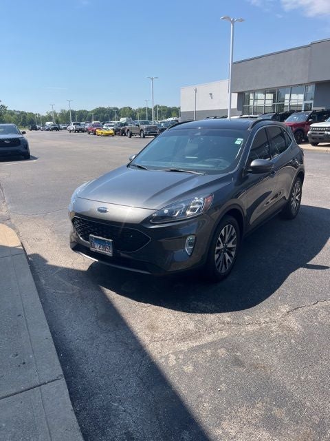 2020 Ford Escape Titanium