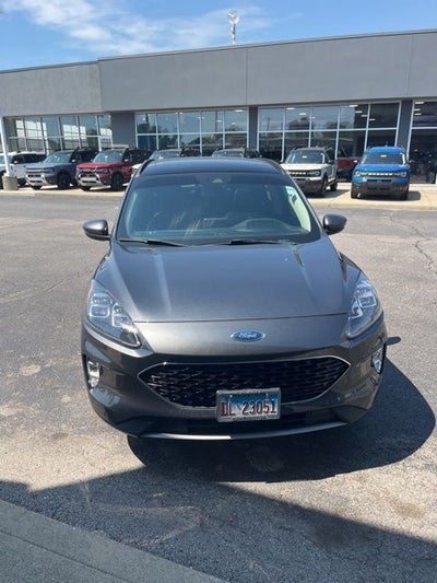 2020 Ford Escape Titanium