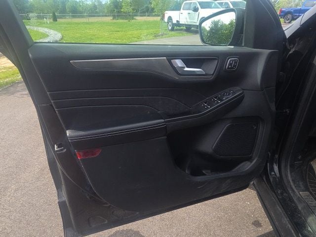 2021 Ford Escape Titanium
