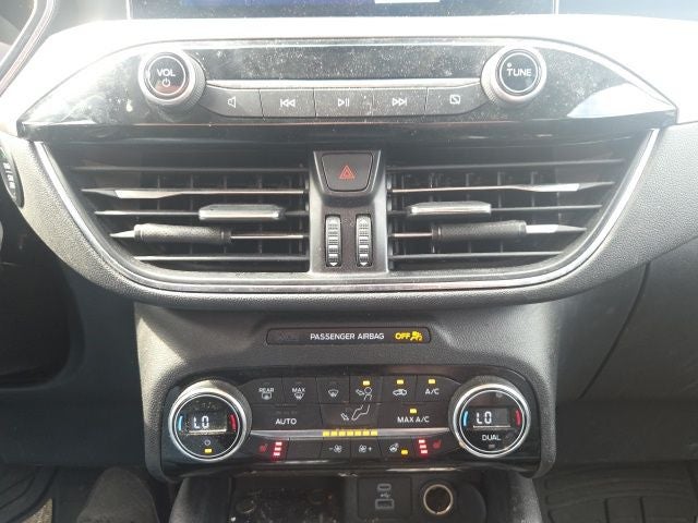 2021 Ford Escape Titanium