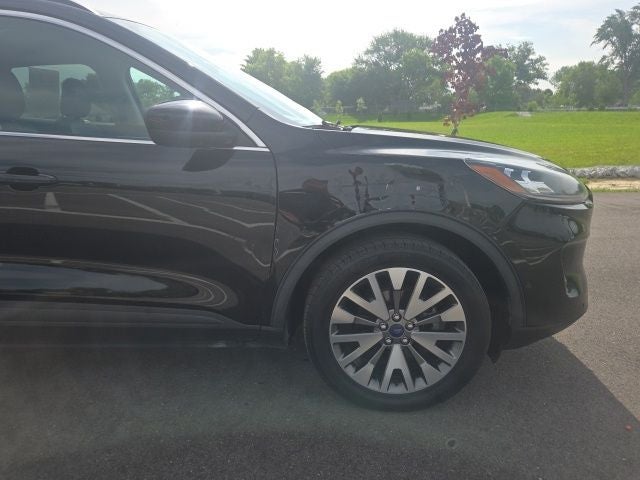 2021 Ford Escape Titanium