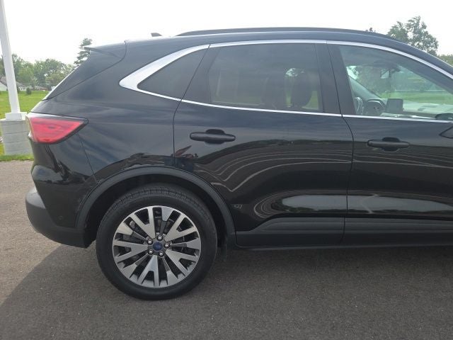 2021 Ford Escape Titanium