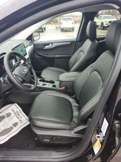 2026 Ford Escape Platinum