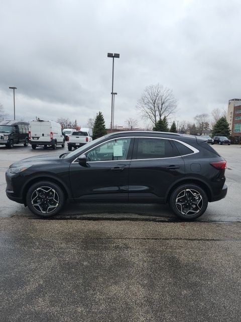 2026 Ford Escape Platinum