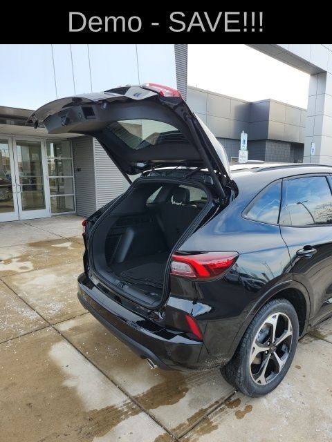 2026 Ford Escape Hybrid ST-Line Elite