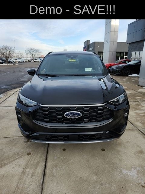 2026 Ford Escape Hybrid ST-Line Elite