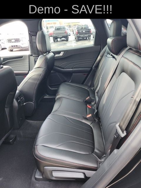 2026 Ford Escape Hybrid ST-Line Elite