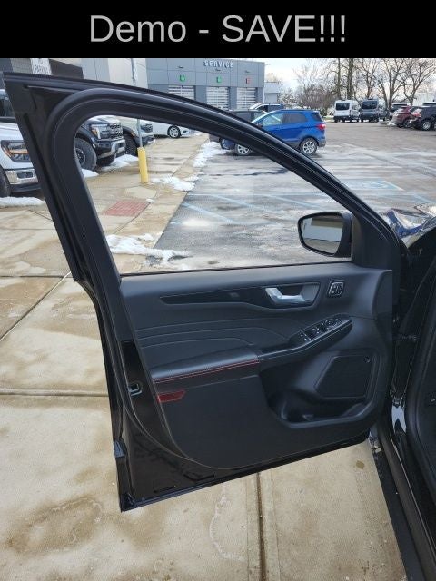 2026 Ford Escape Hybrid ST-Line Elite