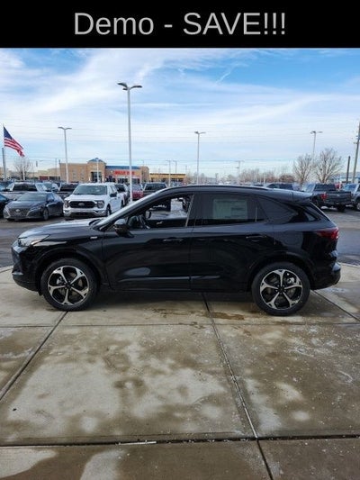 2026 Ford Escape Hybrid ST-Line Elite