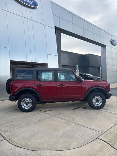 2025 Ford Bronco Base