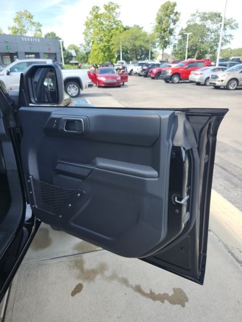 2026 Ford Bronco Big Bend Custom Matte Black pkg