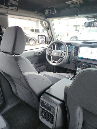 2026 Ford Bronco Big Bend Custom Matte Black pkg