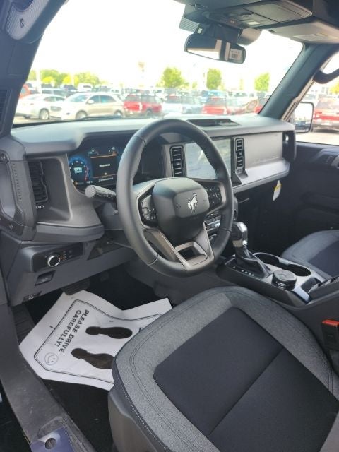 2026 Ford Bronco Big Bend Custom Matte Black pkg