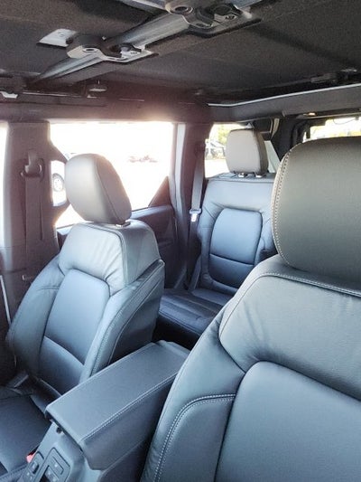 2026 Ford Bronco Big Bend Custom Matte Black Pkg w/ leather
