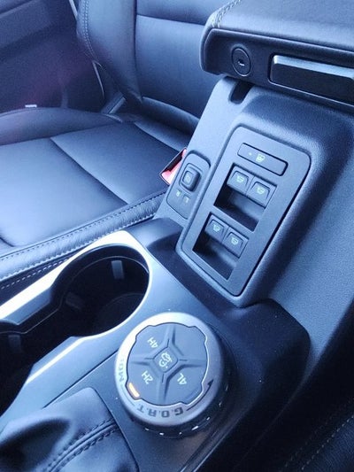 2026 Ford Bronco Big Bend Custom Matte Black Pkg w/ leather