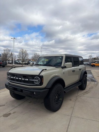 2026 Ford Bronco Outer Banks
