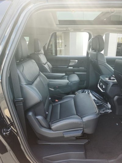 2027 Ford Expedition Max Platinum
